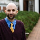 justin mueller headshot
